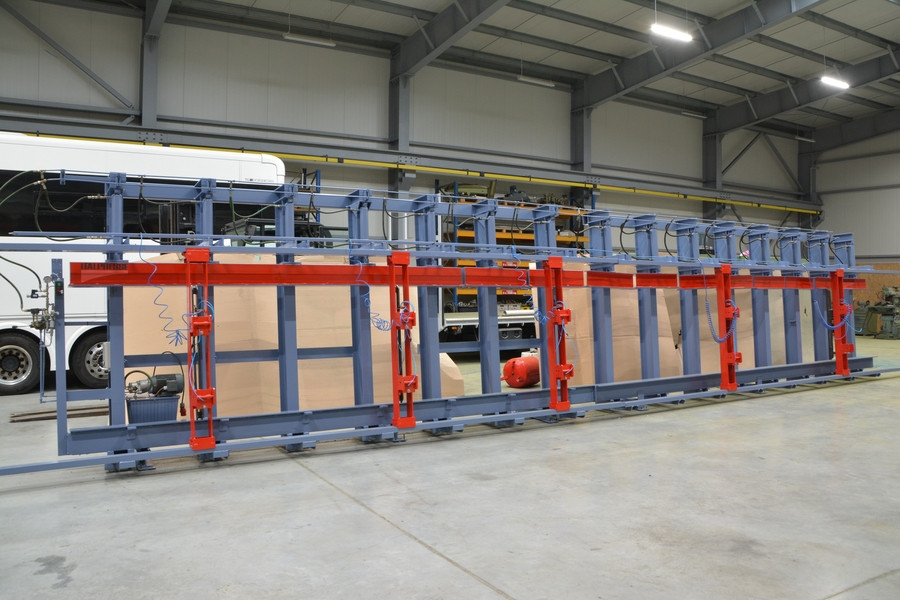 6484 - PRASA RAMOWA ITALPRESSE