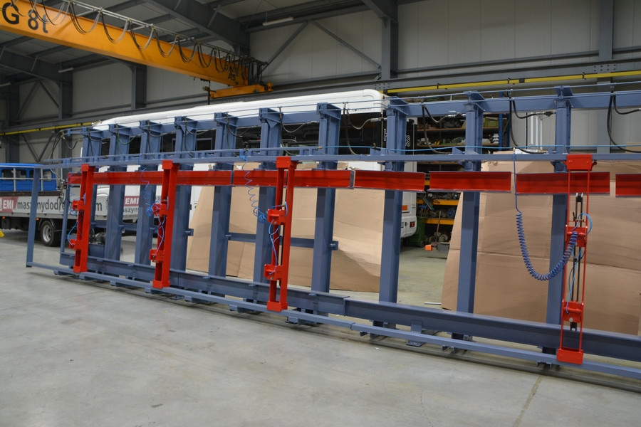 6484 - PRASA RAMOWA ITALPRESSE