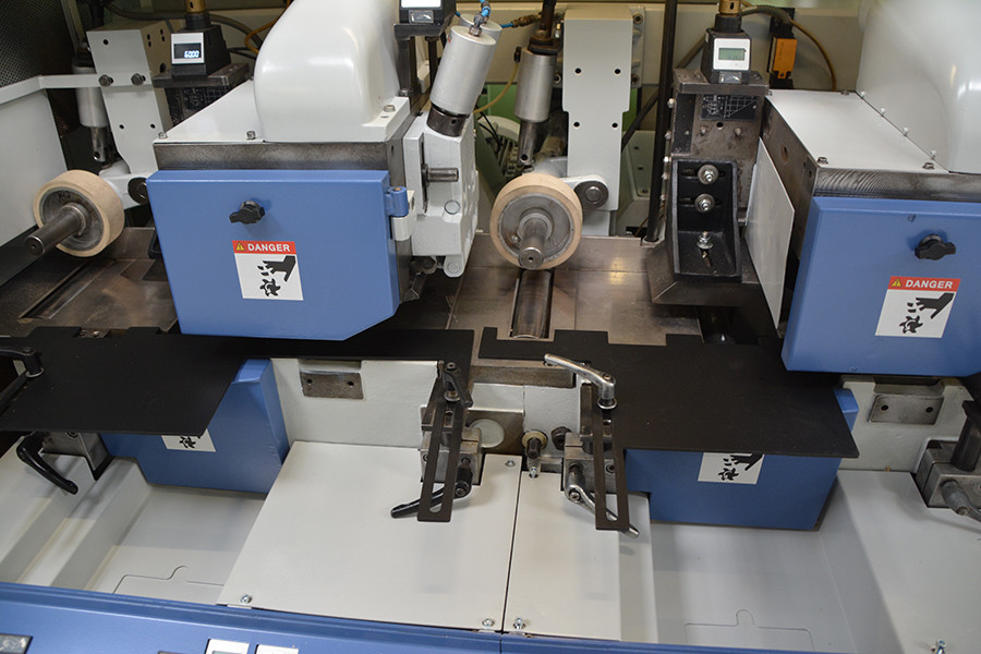 6641 - STRUGARKA CZETEROSTRONNA WEINIG POWERMAT 1000  FULL POWERLOCK