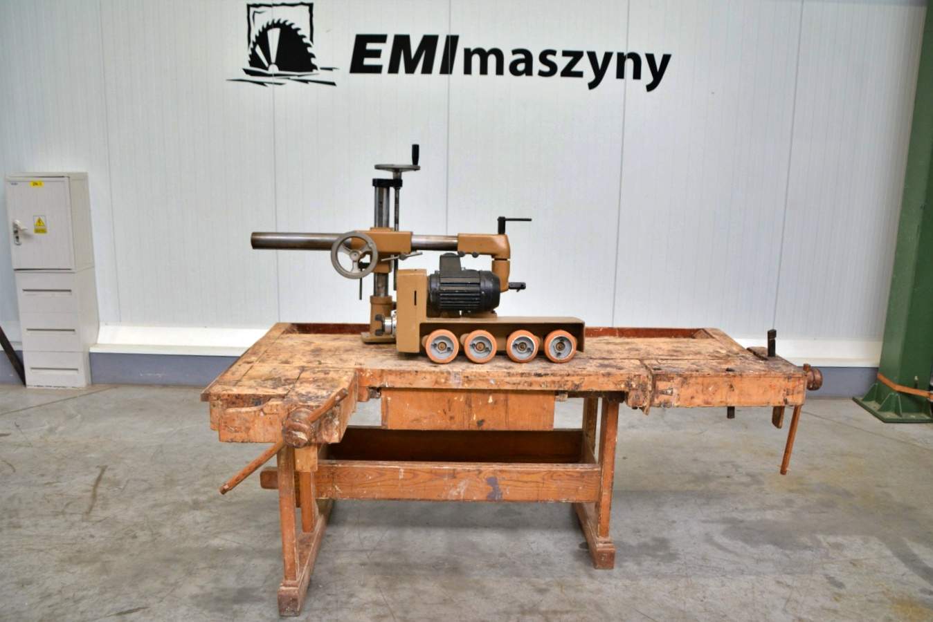 5980 - POSUW ROLKOWY EUROPA