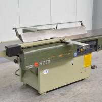 5223- WYRÓWNIARKA SCM F520