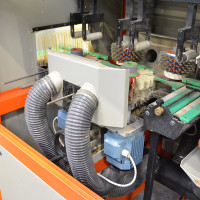 6061 - SZCZOTKARKA QUICKWOOD QL8