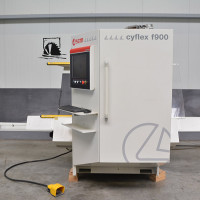 6458 - CENTRUM OBRÓBCZE FREZUJĄCO WIERCĄCE SCM CYFLEX F900
