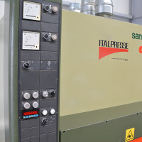 6605 - SZLIFIERKA SZEROKOTAŚMOWA SCM SANDYA 10 - 3 AGREGATY