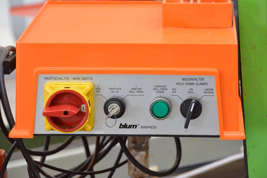 5039 - WIERTARKA DO ZAWIASÓW BLUM MINIPRESS