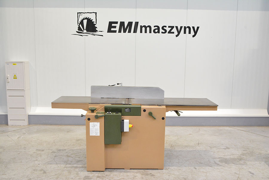 5111 - WYRÓWNIARKO-GRUBOŚCIÓWKA SCM