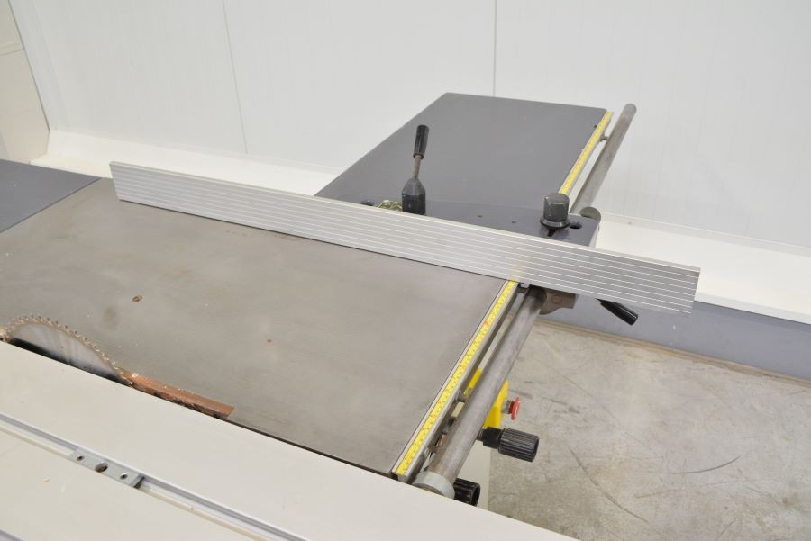 5479- PILARKA FORMATOWA ROBLAND E300