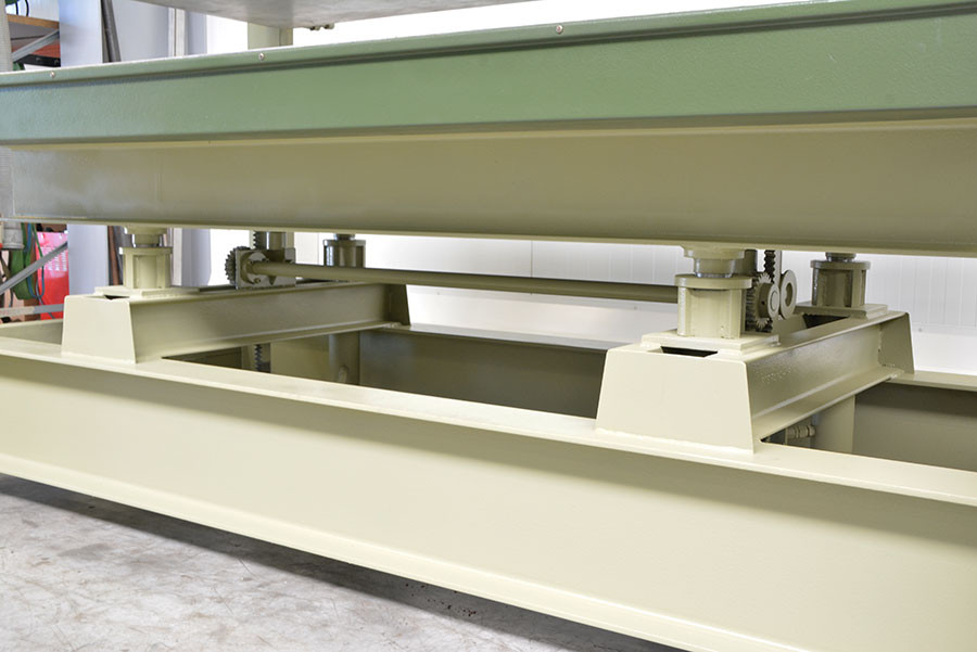 5618 - PRASA DO FORNIROWANIA ITALPRESSE MEC B4