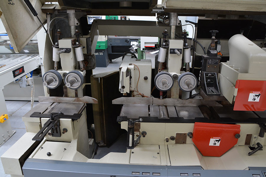 5619 - STRUGARKA CZTEROSTRONNA WEINIG UNIMAT 23