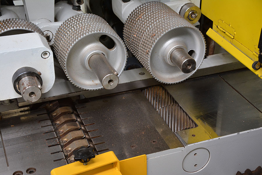 5637 - STRUGARKA CZTEROSTRONNA LEADERMAC COMPACT 823 DO MOKREGO