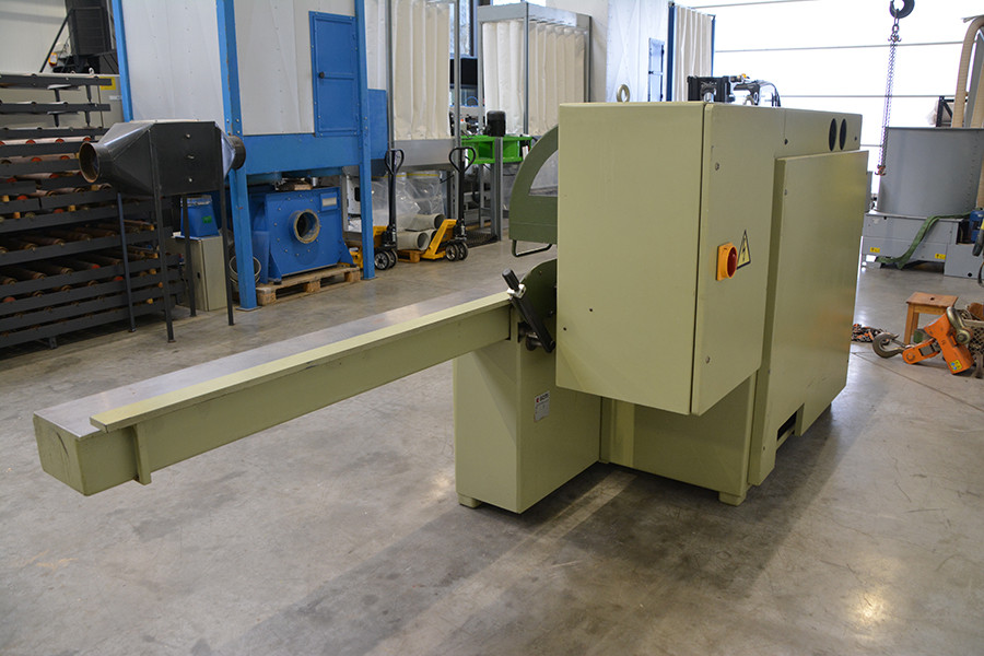 5667 - STRUGARKA CZTEROSTRONNA SCM COMPACT 22