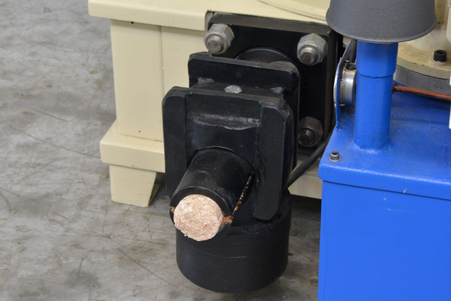 5670- BRYKIECIARKA GROSS