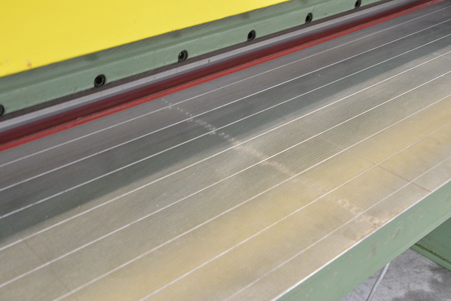 5552 - GILOTYNA DO FONIRU JOSTING