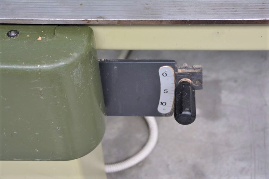 5857- STRUGARKA CZTEROSTRONNA SCM P64