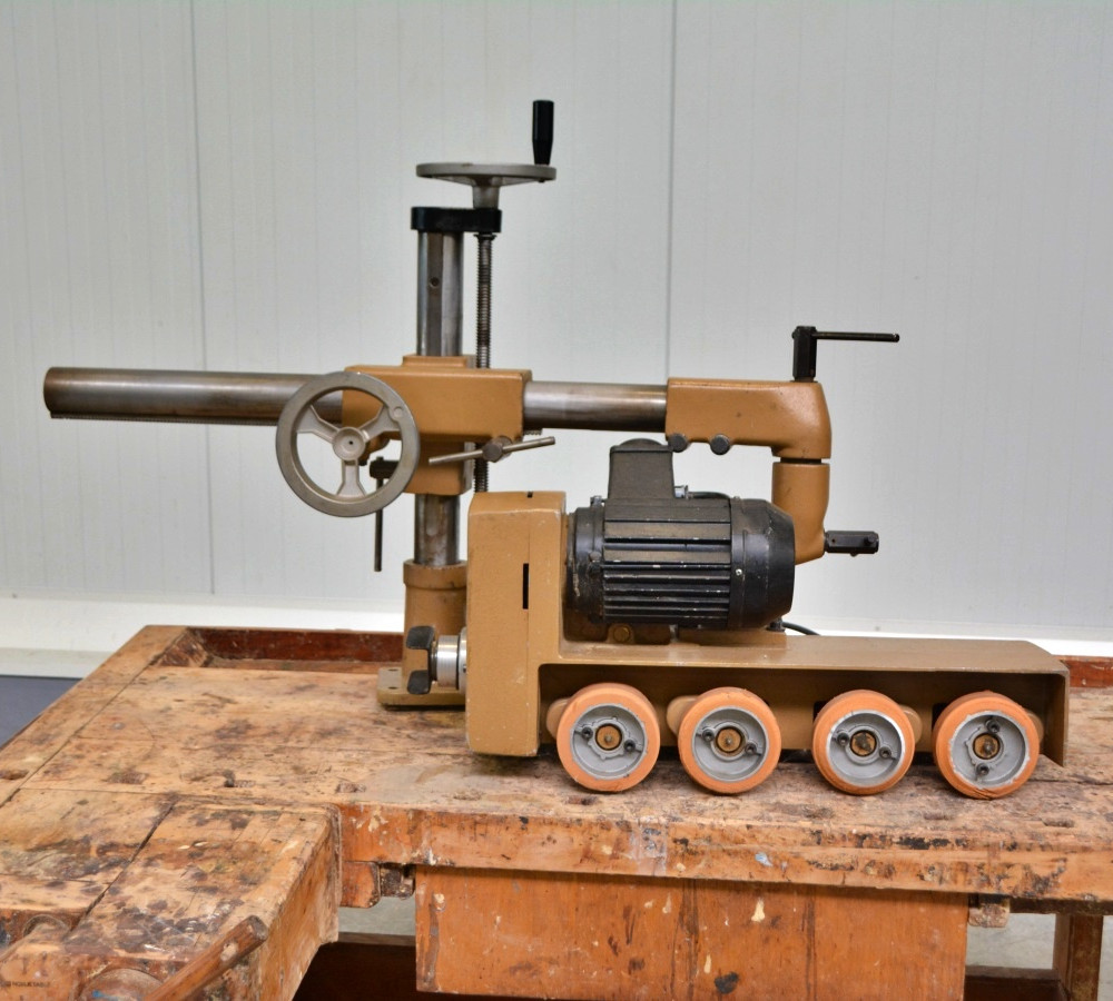 5980 - POSUW ROLKOWY EUROPA