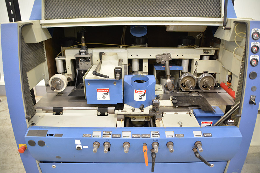 6050 - STRUGARKA CZTEROSTRONNA WEINIG UNIMAT 300