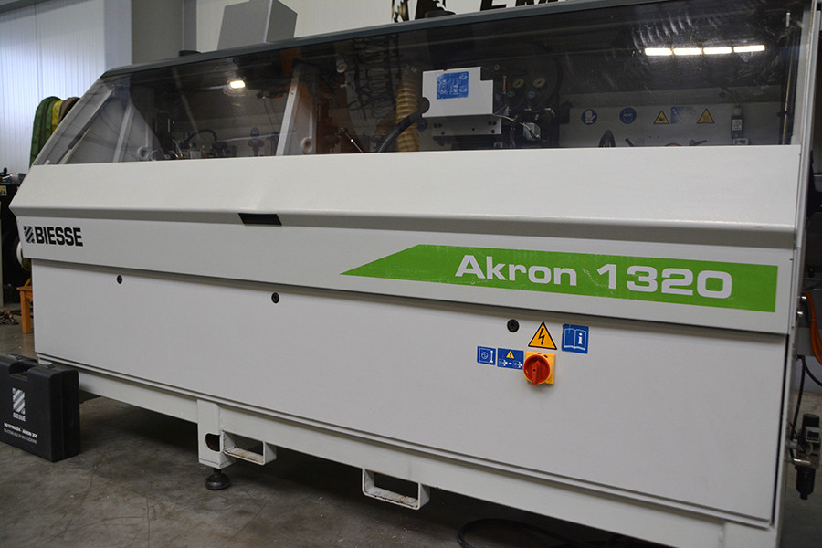 6549 - OKLEINIARKA BIESSE AKRON 1320