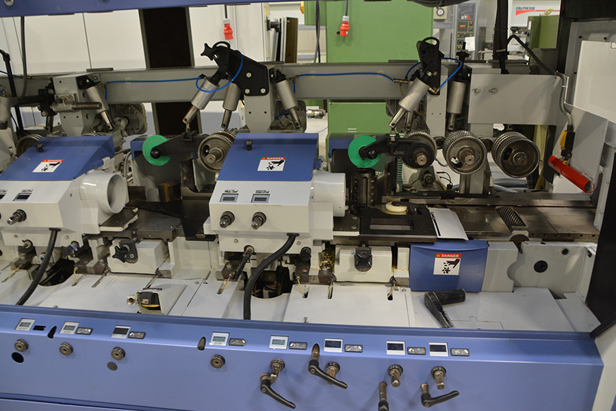 6652 - STRUGARKA CZTEROSTRONNA WEINIG POWERMAT 2000  FULL POWERLOCK
