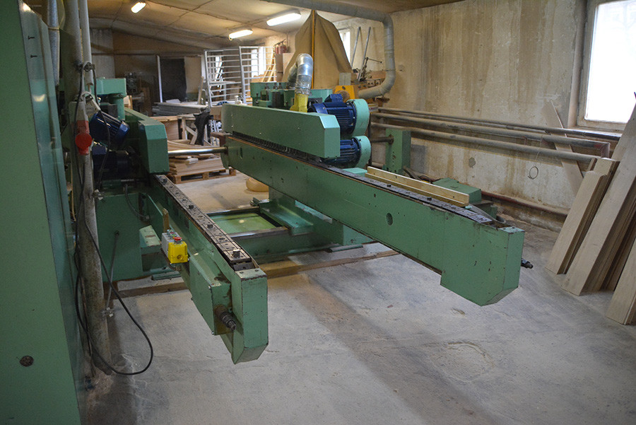 FORMATYZERKO-CZOPIARKA TOS SVITAVY