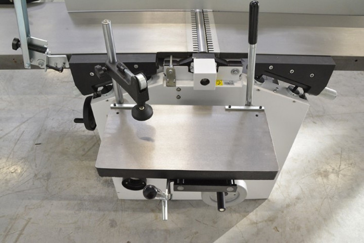 4859 - MASZYNA WIELOCZYNNOŚCIOWA SICAR C400