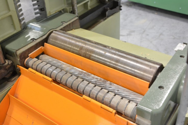 4758 - MASZYNA WIELOCZYNNOŚCIOWA SCM MINIMAX CU 350K