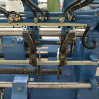 4540 - TOKARKA AUTOMATYCZNA GENINI W ZESTAWE Z SZLIFIERKĄ