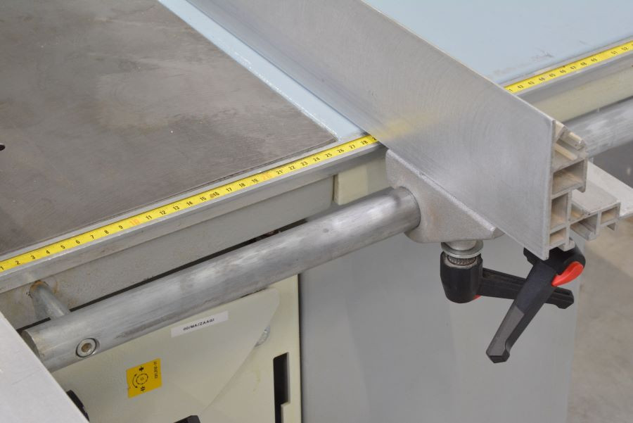 5213- PILARKA FORMATOWA SICAR