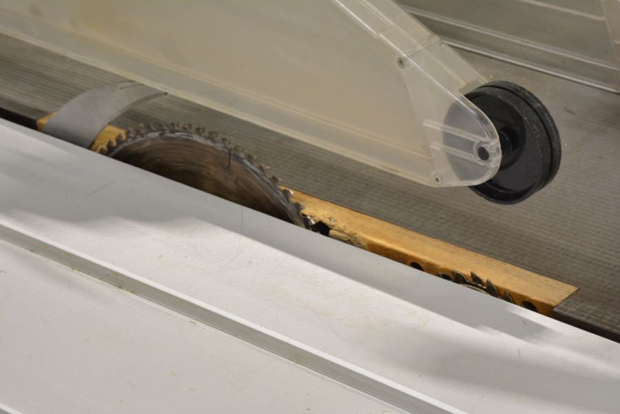 5237- PILARKA FORMATOWA ROBLAND Z3200