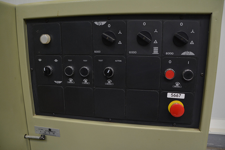 5667 - STRUGARKA CZTEROSTRONNA SCM COMPACT 22