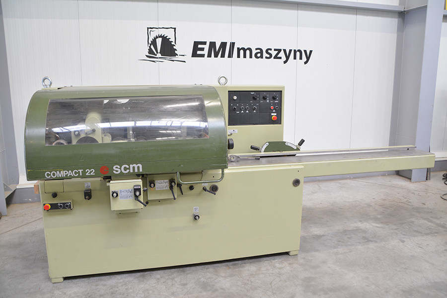 5667 - STRUGARKA CZTEROSTRONNA SCM COMPACT 22