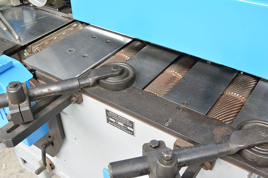 5756 - STRUGARKA CZTEROSTRONNA WEINIG HYDROMAT 25R