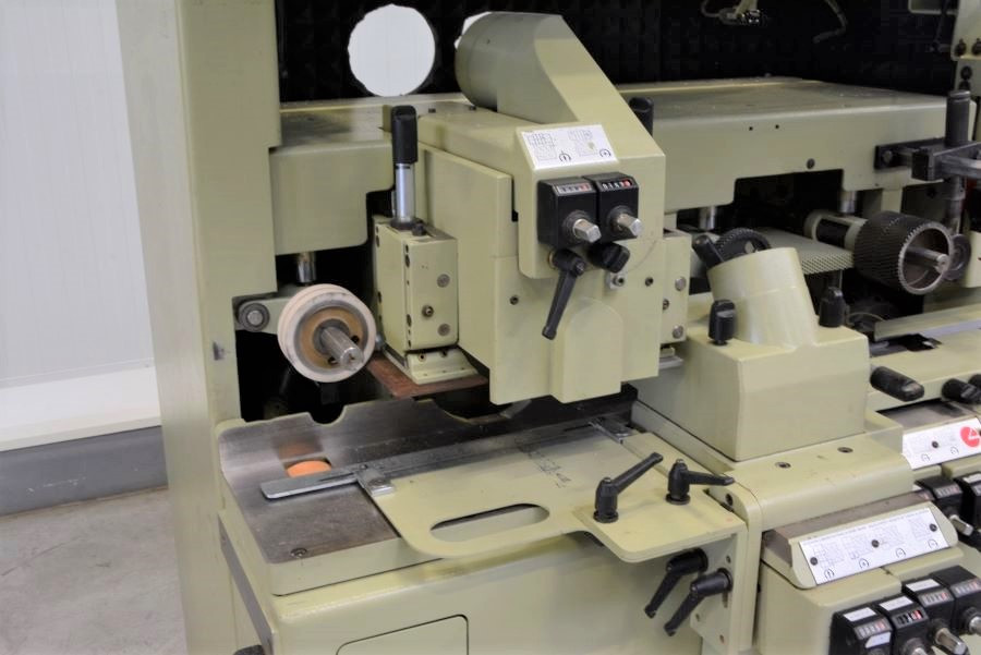 5823- STRUGARKA CZTEROSTRONNA SCM COMPACT 23