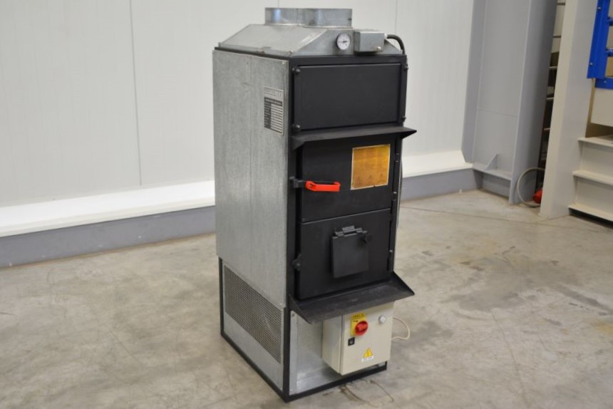 6031- PIEC NADMUCHOWY FABBRI F28