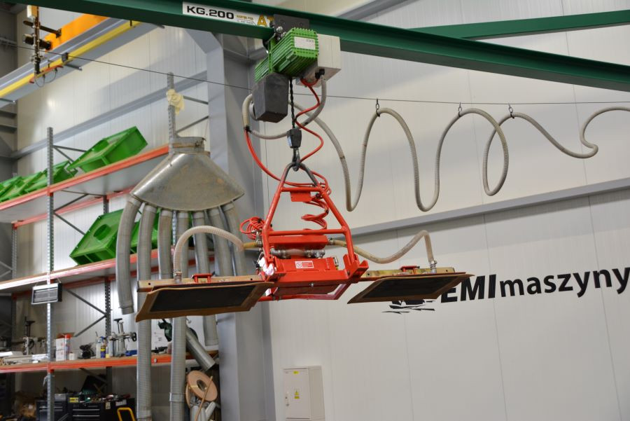 6036 - MANIPULATOR DO PŁYT ATA