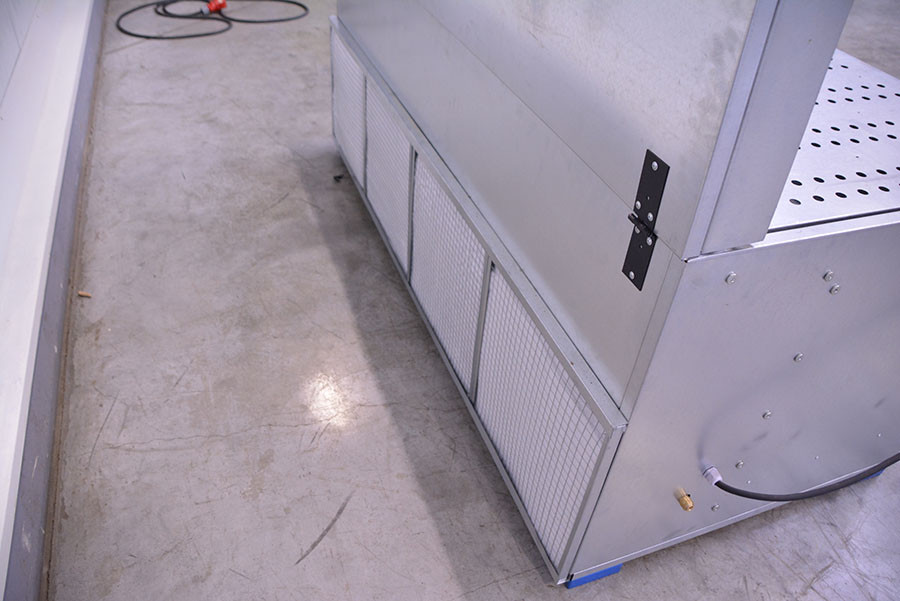 6245 - STÓŁ SZLIFIERSKI ARIATECH 400V ZE ŚCIANKĄ