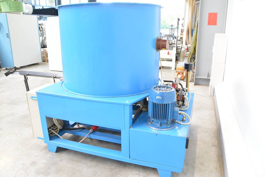 6360 - BRYKIECIARKA POR