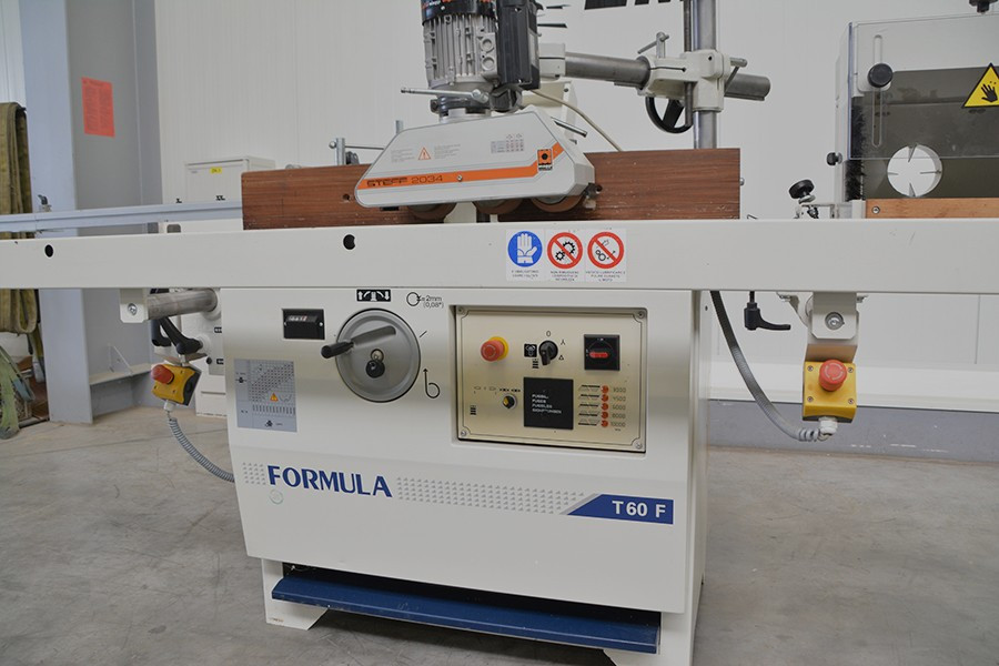 6610 - FREZARKA DOLNOWRZECIONOWA FORMULA T60F