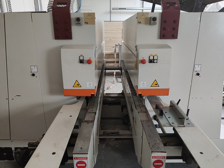 4321 - FORMATYZERKO-CZOPIARKA SCM CONCEPT NT