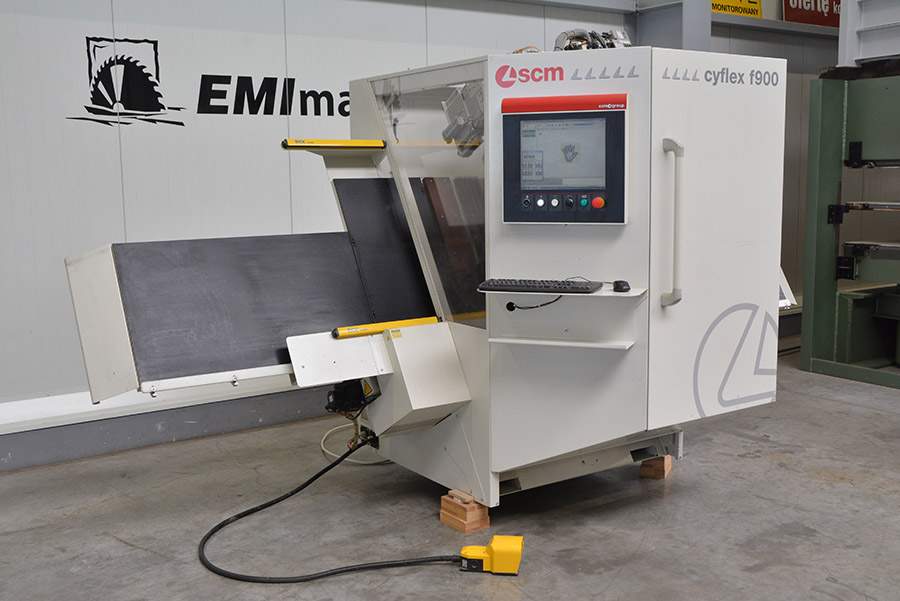 6458 - CENTRUM OBRÓBCZE FREZUJĄCO WIERCĄCE SCM CYFLEX F900