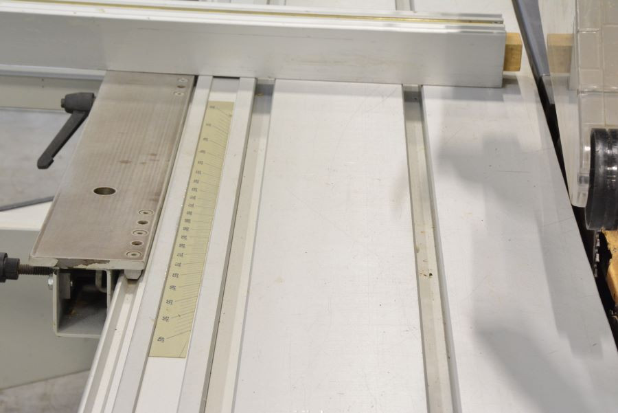 5237- PILARKA FORMATOWA ROBLAND Z3200