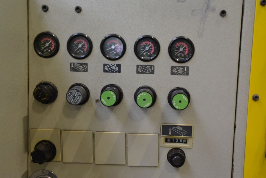 5543- STRUGARKA CZTEROSTRONNA WEINIG UNIMAT 23