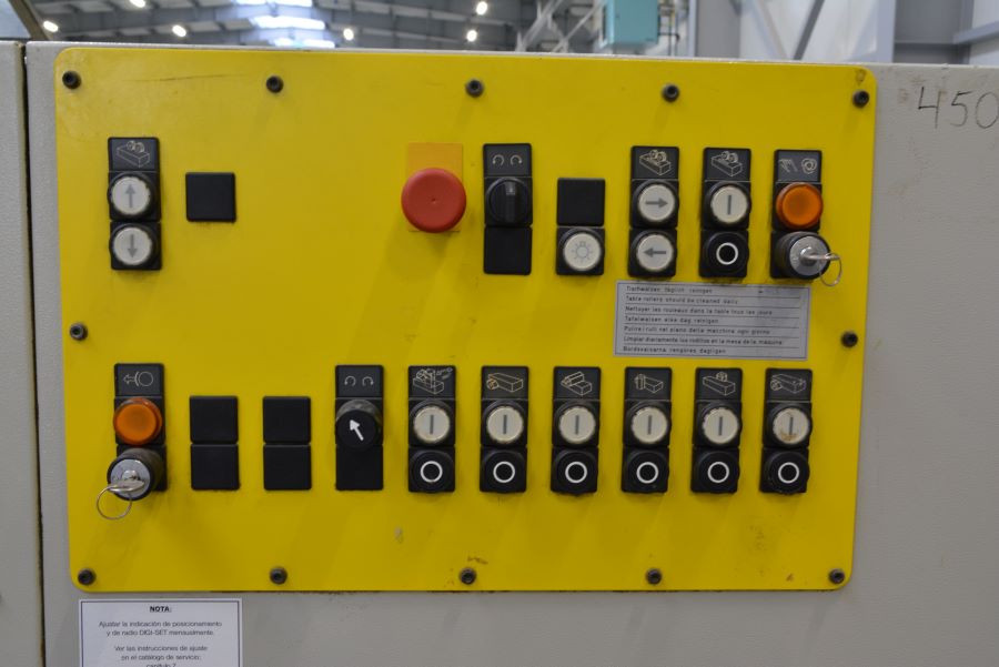 5543- STRUGARKA CZTEROSTRONNA WEINIG UNIMAT 23