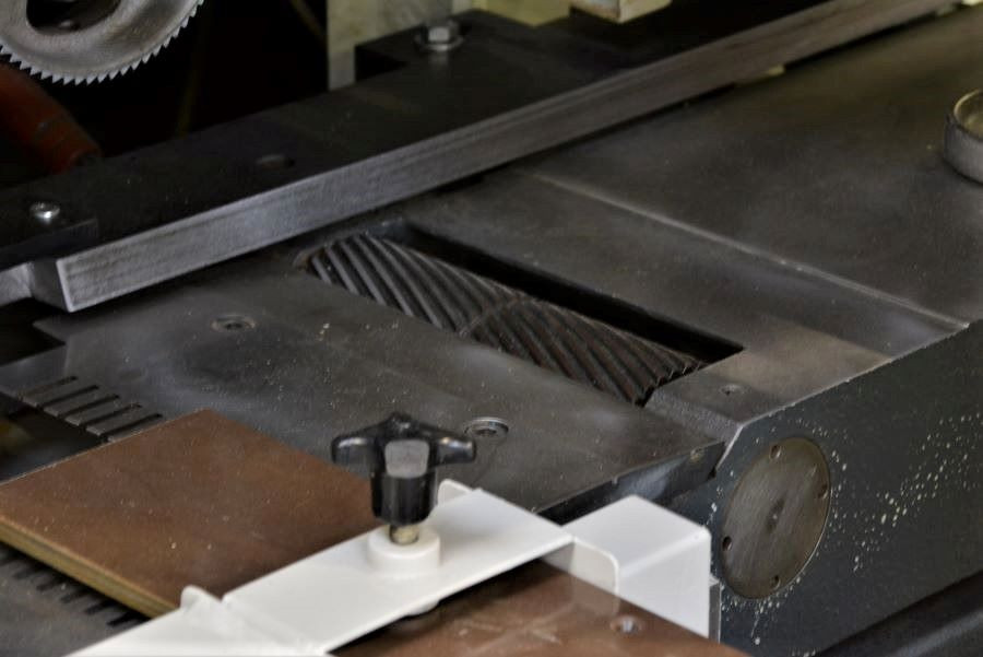 5543- STRUGARKA CZTEROSTRONNA WEINIG UNIMAT 23