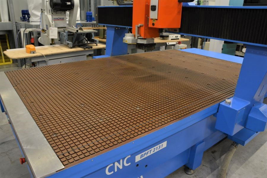 5753- PLOTER FREZUJĄCY CNC KIMLA BPFT 2131