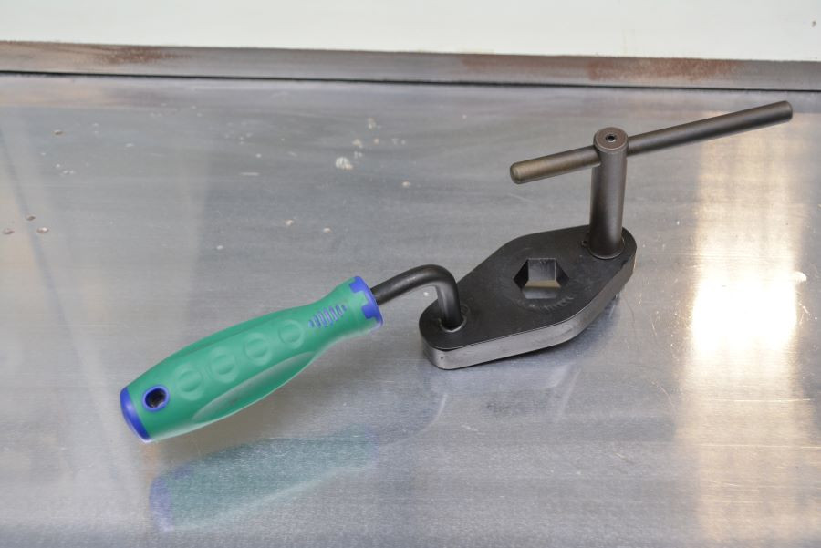 5961- KLUCZ DO GŁOWIC STRUGAREK SCM