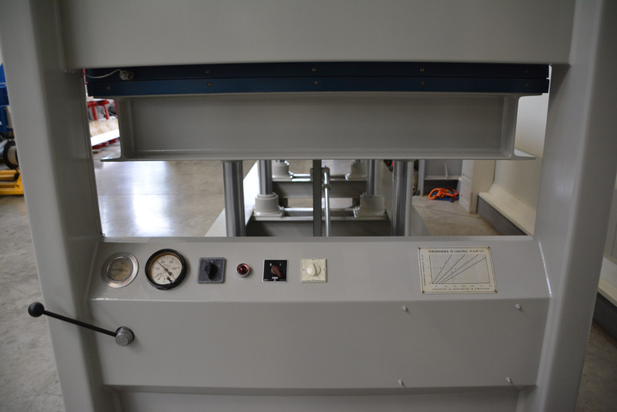 6178 - PRASA DO FORNIROWANIA KOLMAG