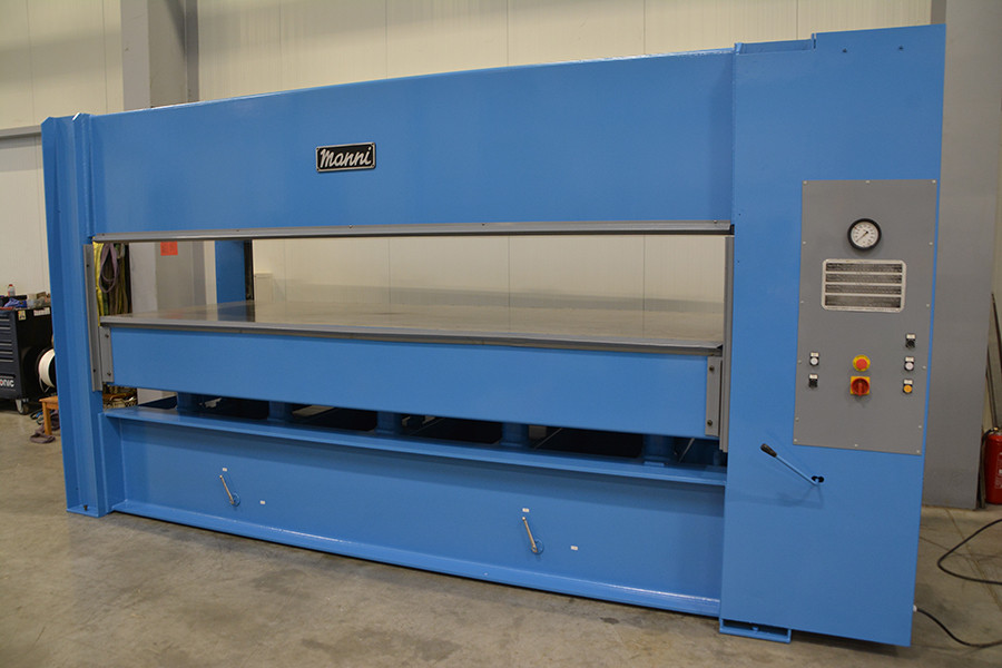 6529 - PRASA MANNI 3500x1300