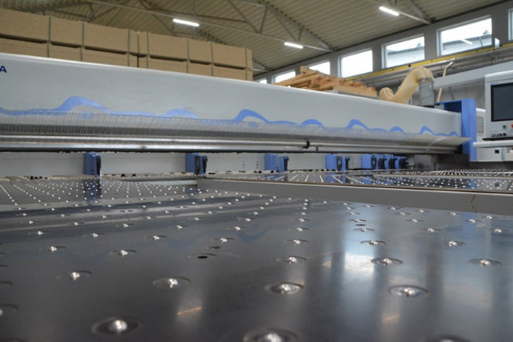 PIŁA PANELOWA HOLZMA HPP350