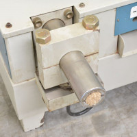 5475- BRYKIECIARKA COMAFER