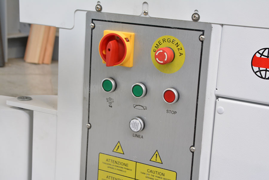 5681 - MASZYNA WIELOCZYNNOŚCIOWA SICAR